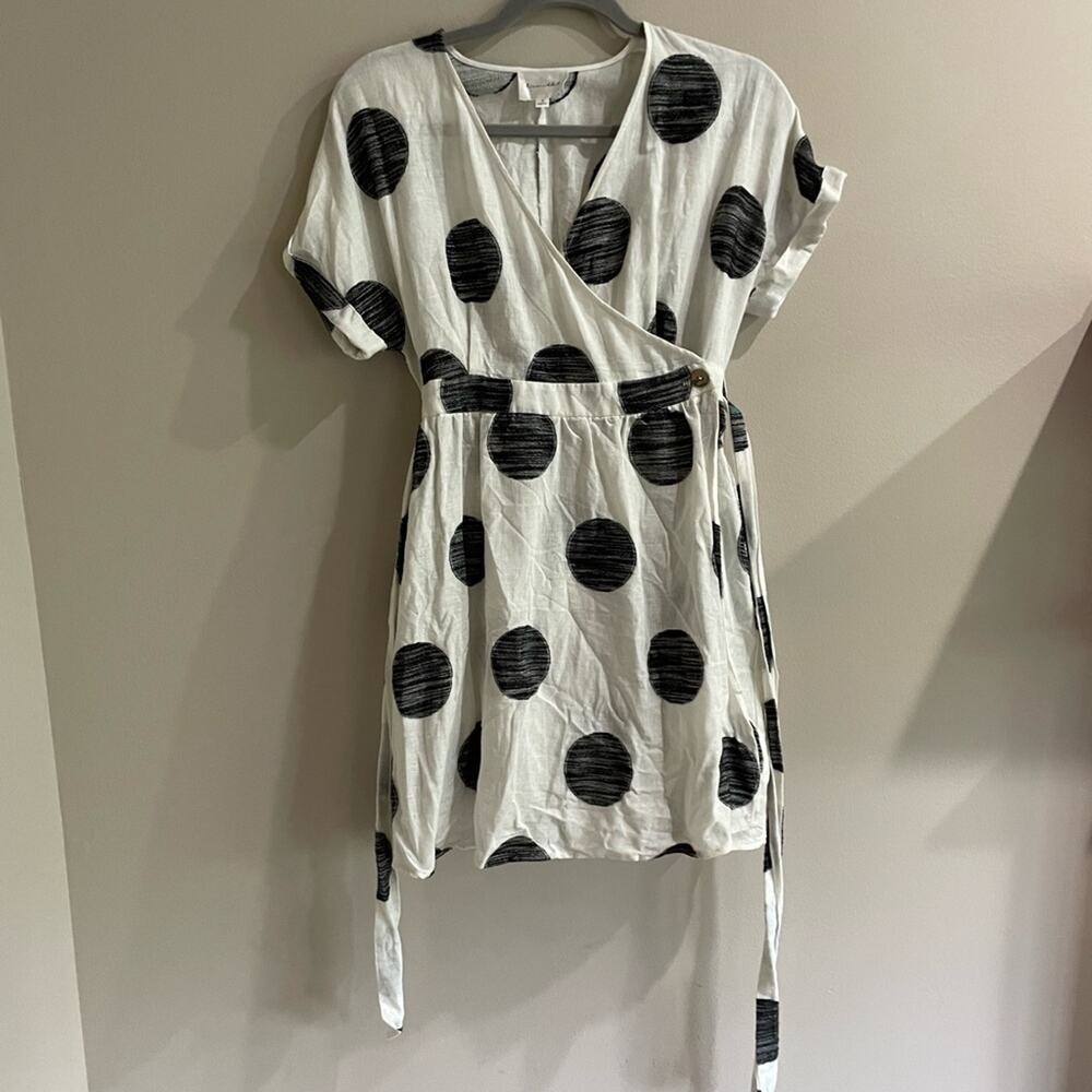 Line & Dot Polka Dot Wrap Dress - Picture 5 of 5